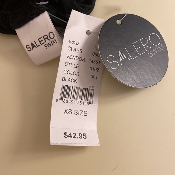 Black bikini set - Picture 6 of 7